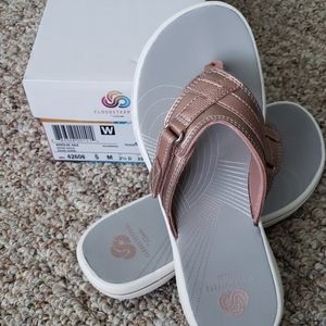 Clarks CloudSteppers Breeze Sea Sandals